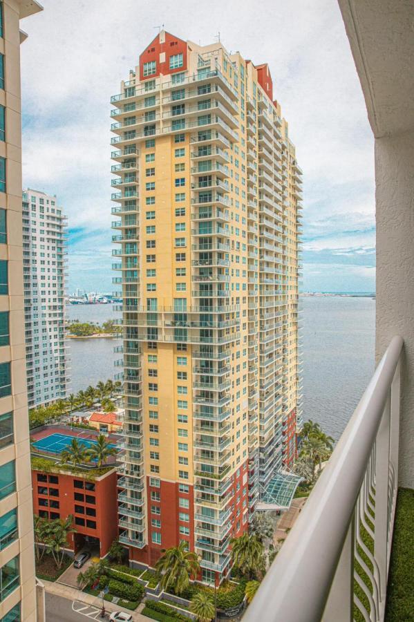 Modern And Luxurious Brickell Studio Miami Exterior photo